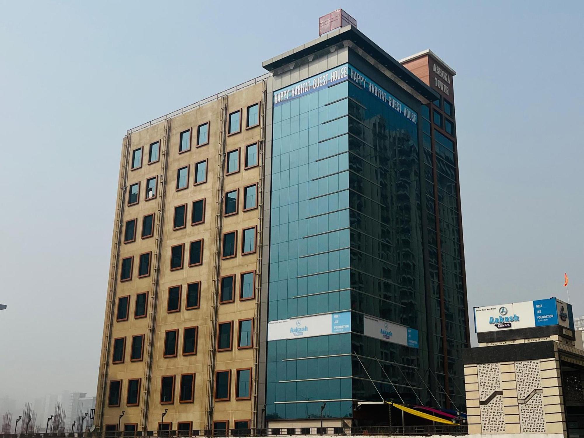 Townhouse Happy Habitat Guest House Greater Noida Exteriör bild